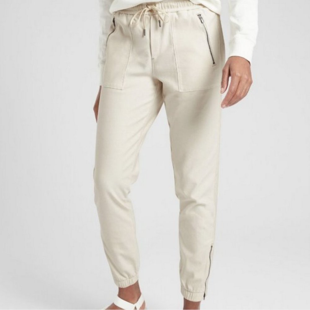 ATHLETA BIRCH GRAY ELASTIC WAIST FARALLON JOGGER PANTS WITH ZIPPERS